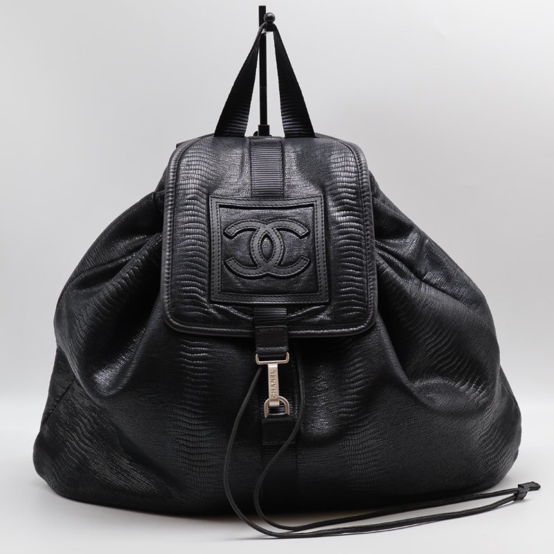 CHANEL 蜥蜴壓紋雙肩後背包 - 黑銀12開-0