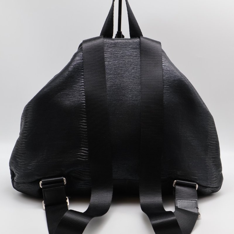 CHANEL 蜥蜴壓紋雙肩後背包 - 黑銀12開-1