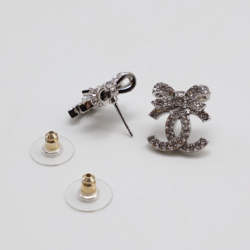 CHANEL 23S蝴蝶結雙C水鑽耳環-2