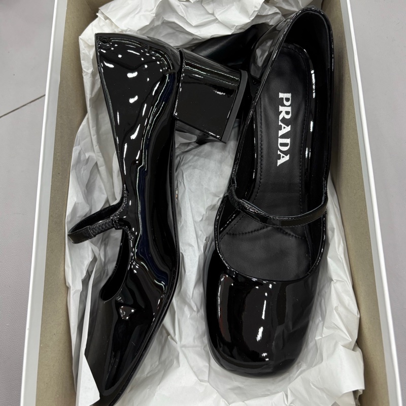 Prada黑色漆皮瑪莉珍鞋 36碼 全新-2