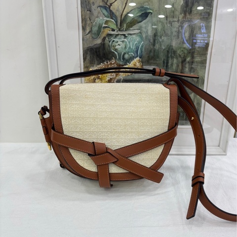 Loewe 羅意威 老花帆布拼皮gate小號 19年標