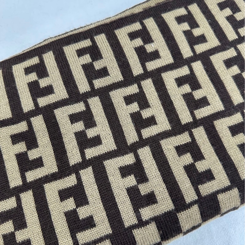 FENDI芬迪老花圍巾 50%羊毛 尺寸180*40cm-2
