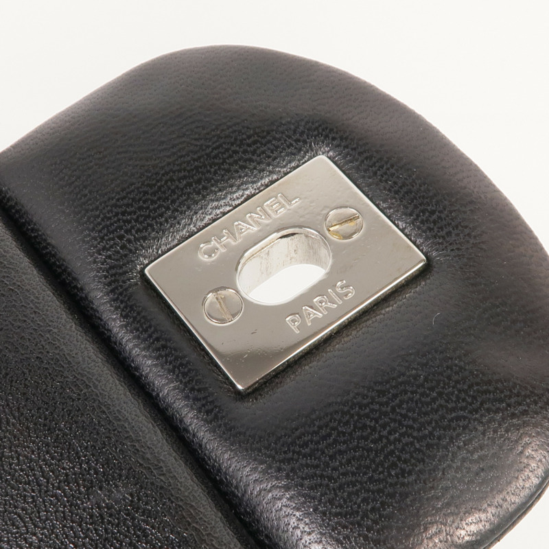 CHANEL 羊皮皮革Maxi Classic銀扣鏈帶肩背袋-16