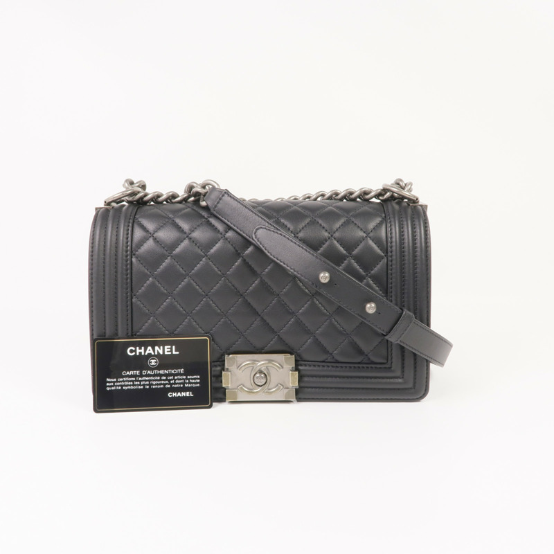 CHANEL 牛皮皮革Boy 25銀扣鏈帶肩背袋-15