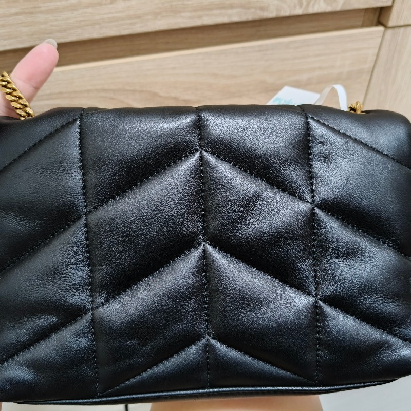 YSLpuffer格菱小羊皮鏈條斜肩單-14