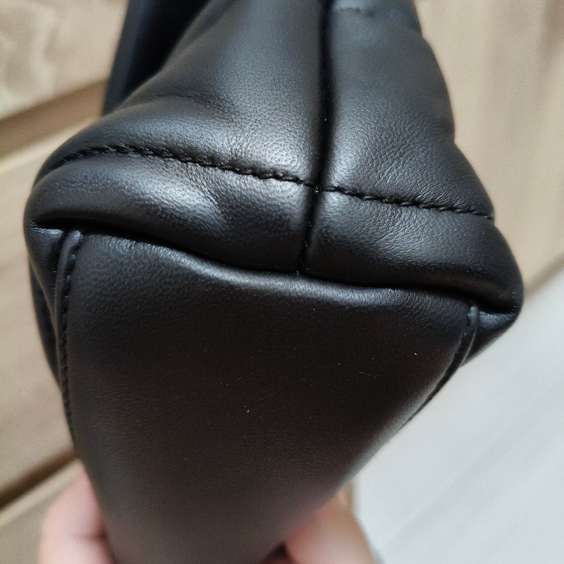 YSLpuffer格菱小羊皮鏈條斜肩單-15