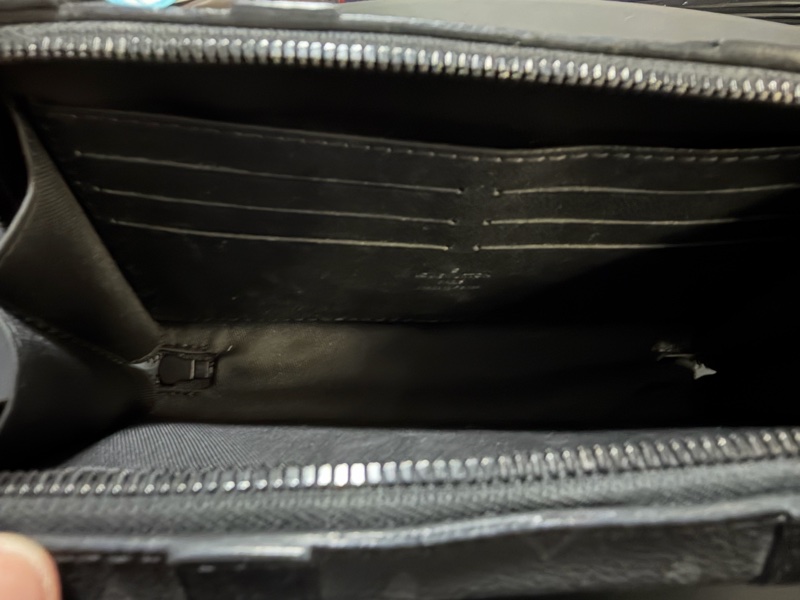 Louis Vuitton 路易威登 M69838-8