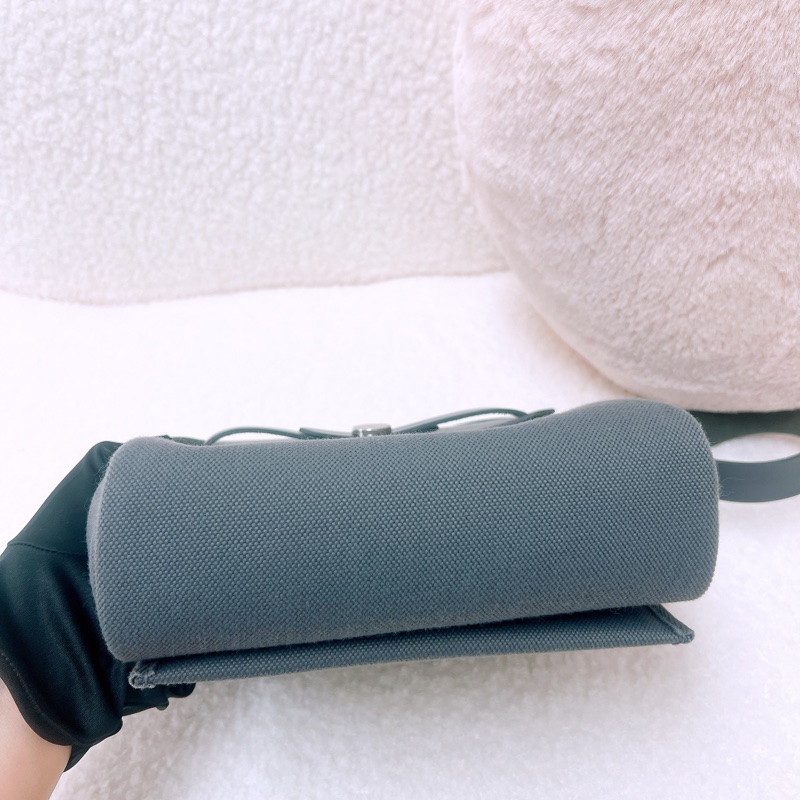 Hermes mini herbag 20 石板灰銀扣 W-2