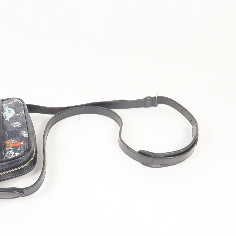 LOUIS VUITTON Damier Graphite Danube Slim PM銀扣肩背袋-4