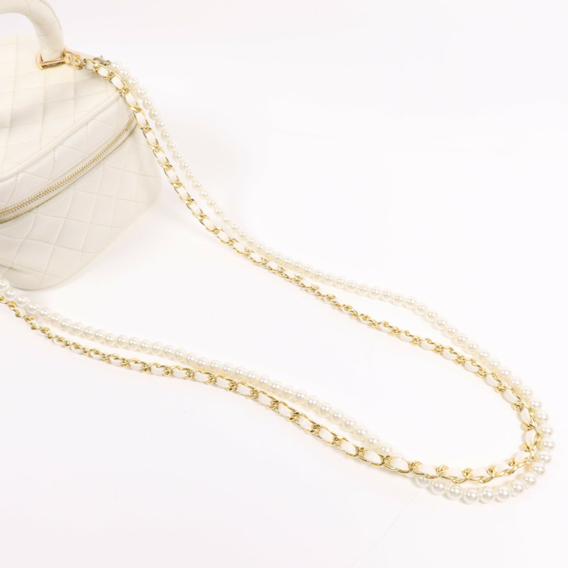 CHANEL 牛皮皮革Vanity Bag金扣鏈帶肩背袋-7