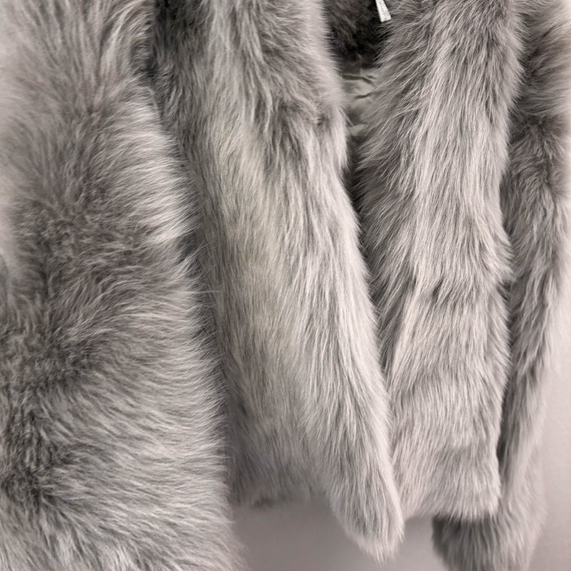 ::LOEWE::  羅意威 灰色秋冬羔羊皮草外套 36號-10