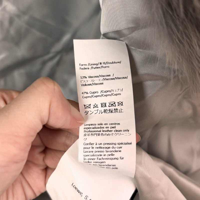 ::LOEWE::  羅意威 灰色秋冬羔羊皮草外套 36號-20