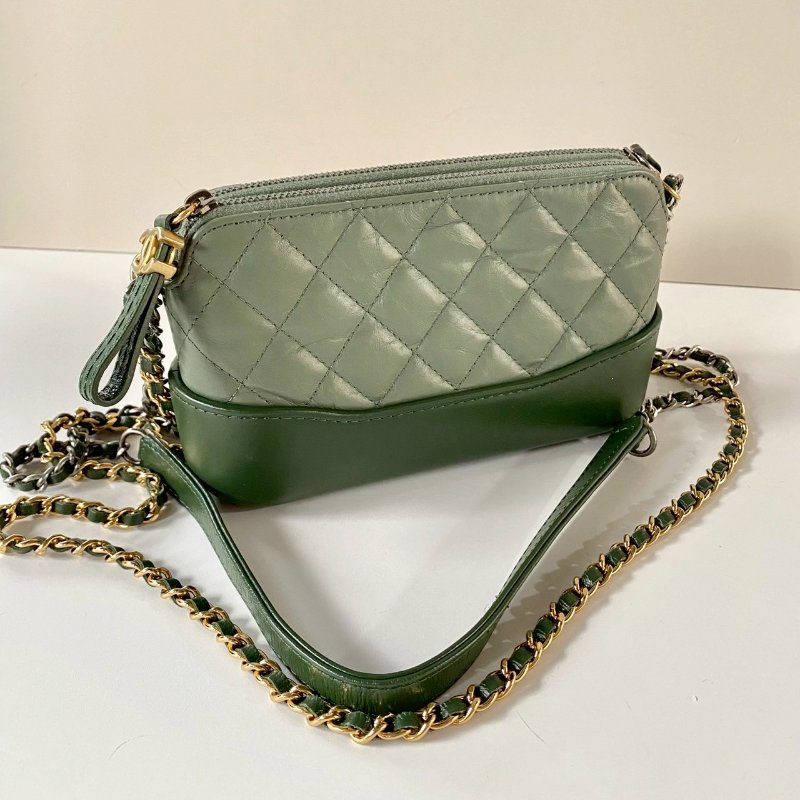 CHANEL Gabrielle 抹茶綠 羊皮 金鍊 MINI 流浪包 WOC-0
