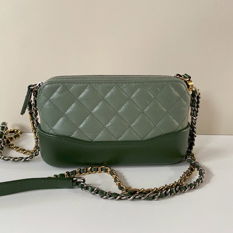 CHANEL Gabrielle 抹茶綠 羊皮 金鍊 MINI 流浪包 WOC-1