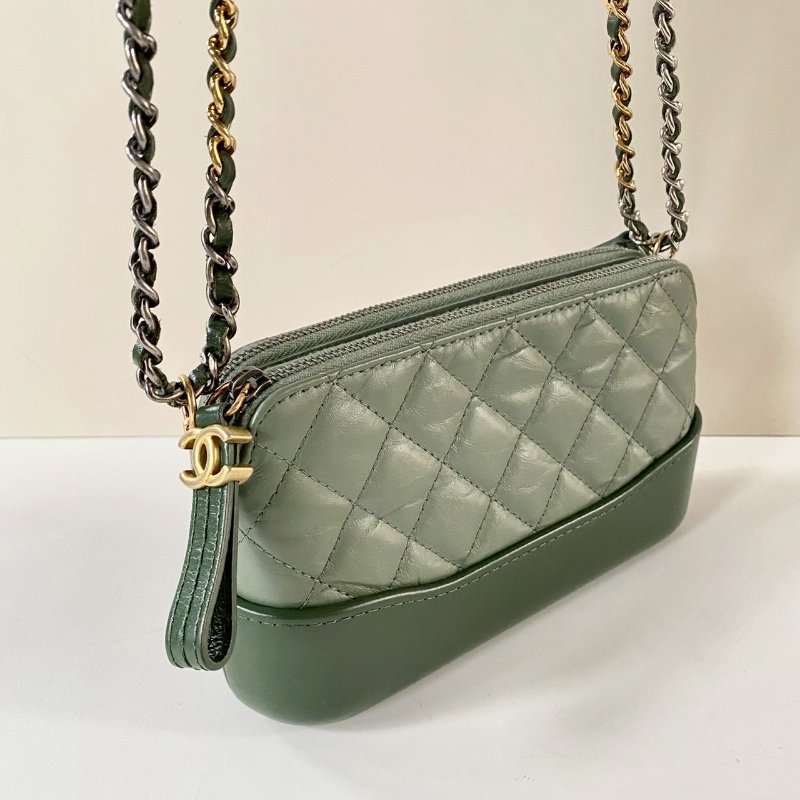 CHANEL Gabrielle 抹茶綠 羊皮 金鍊 MINI 流浪包 WOC-3