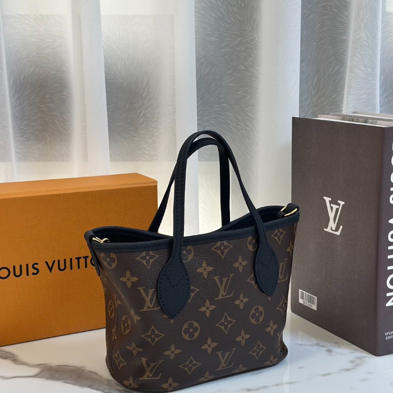 LOUIS VUITTON Neverfull BB - 雙面黑-2