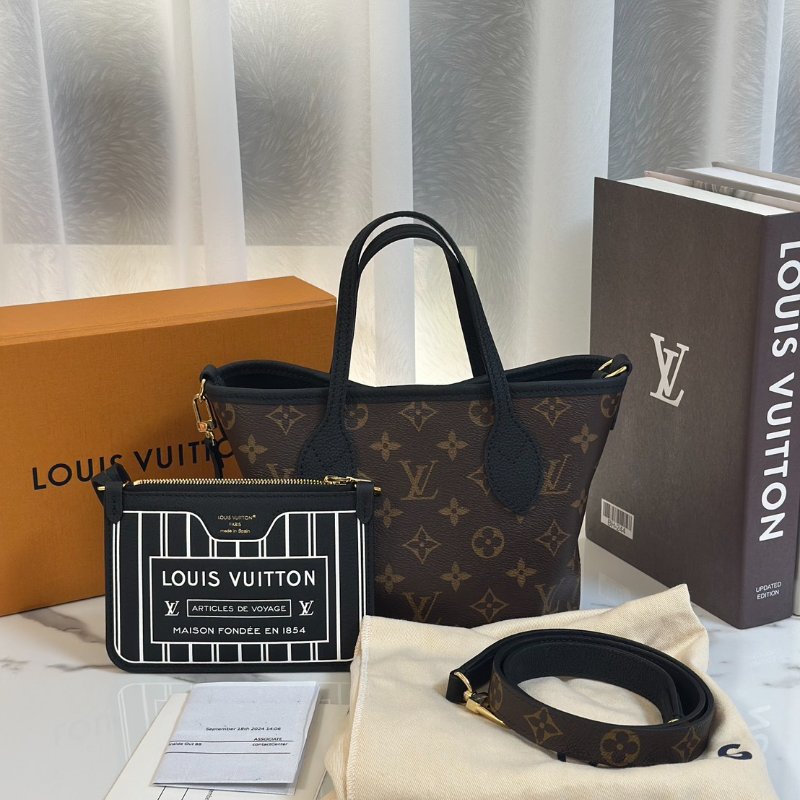 LOUIS VUITTON Neverfull BB - 雙面黑-6