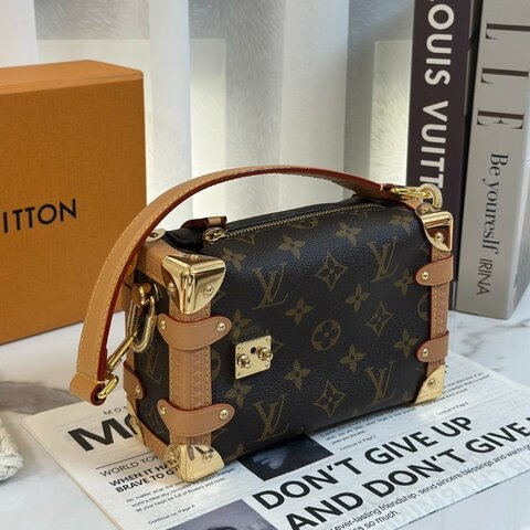 LOUIS VUITTON Side trunk - PM