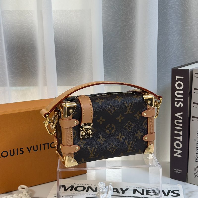 LOUIS VUITTON Side trunk - PM-3