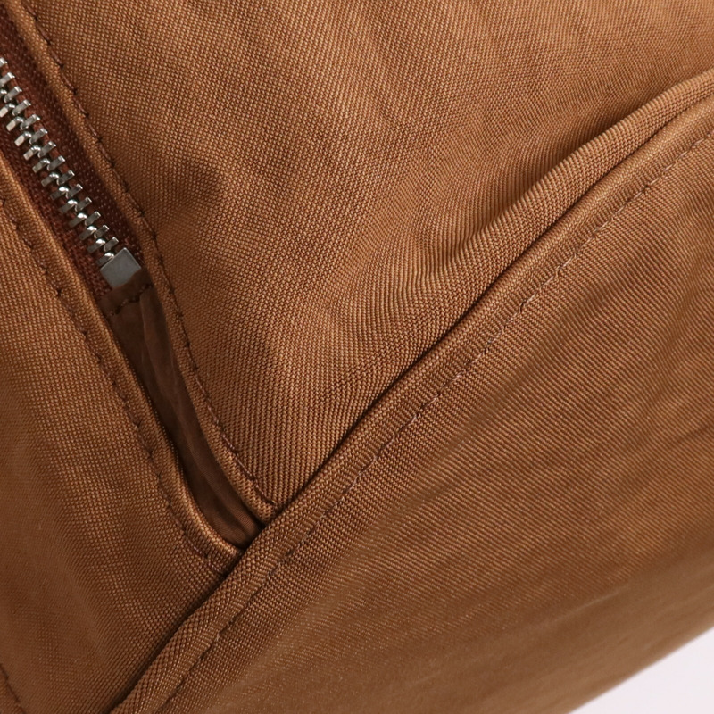 Tory Burch 帆布Large Zip銀扣肩背袋-12