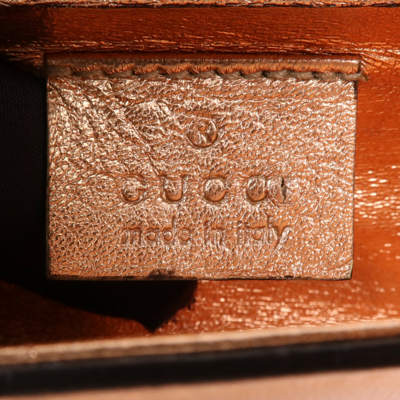 GUCCI 牛皮皮革Clutch金扣手拿包-7