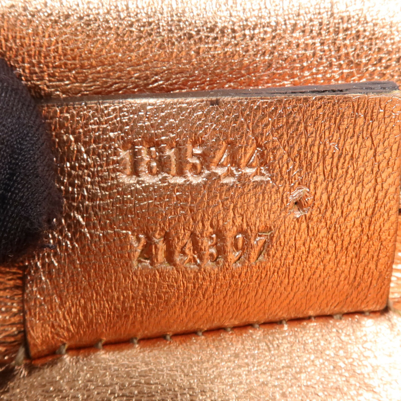 GUCCI 牛皮皮革Clutch金扣手拿包-8