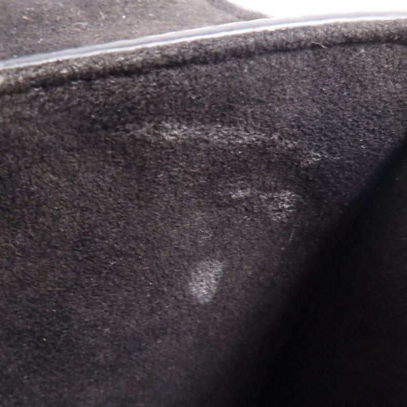 LOUIS VUITTON Epi Twist MM肩背袋-15