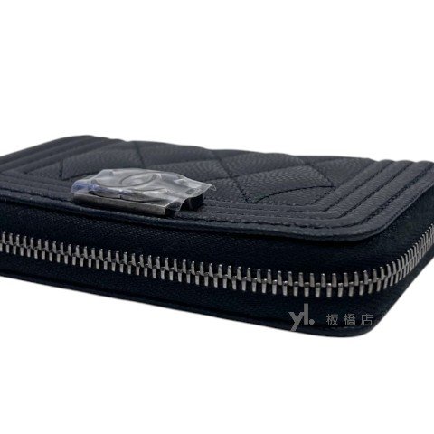 Chanel零錢包 Boy黑荔枝牛皮銀扣拉鍊卡包A80602-6