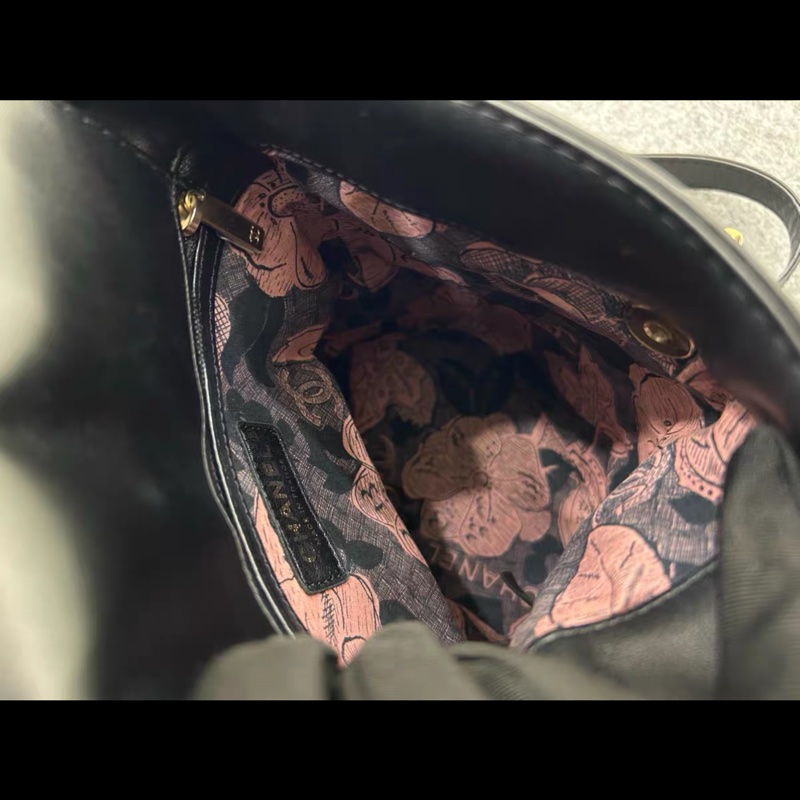 Chanel 香奈兒黑金 薯條包 水桶包-4