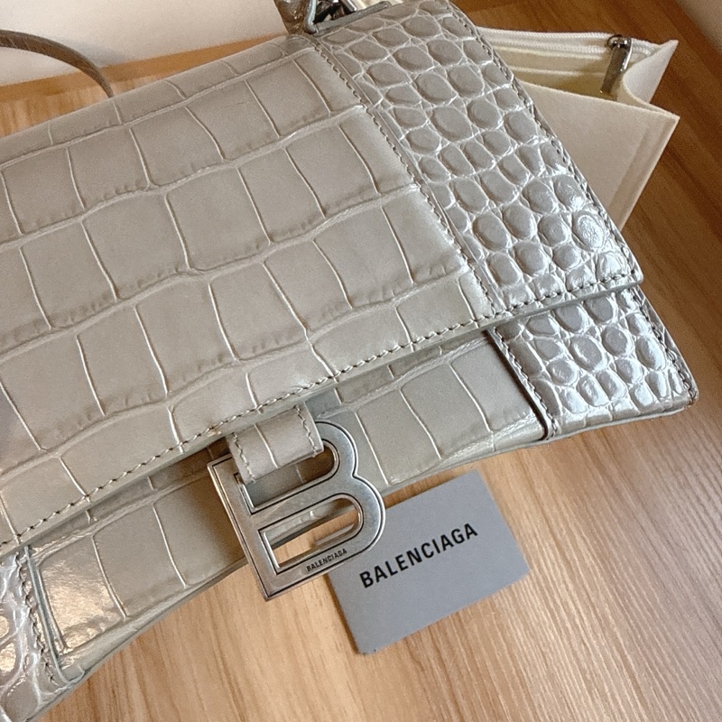 Balenciaga巴黎世家灰色鱷魚壓紋沙漏包小號-3