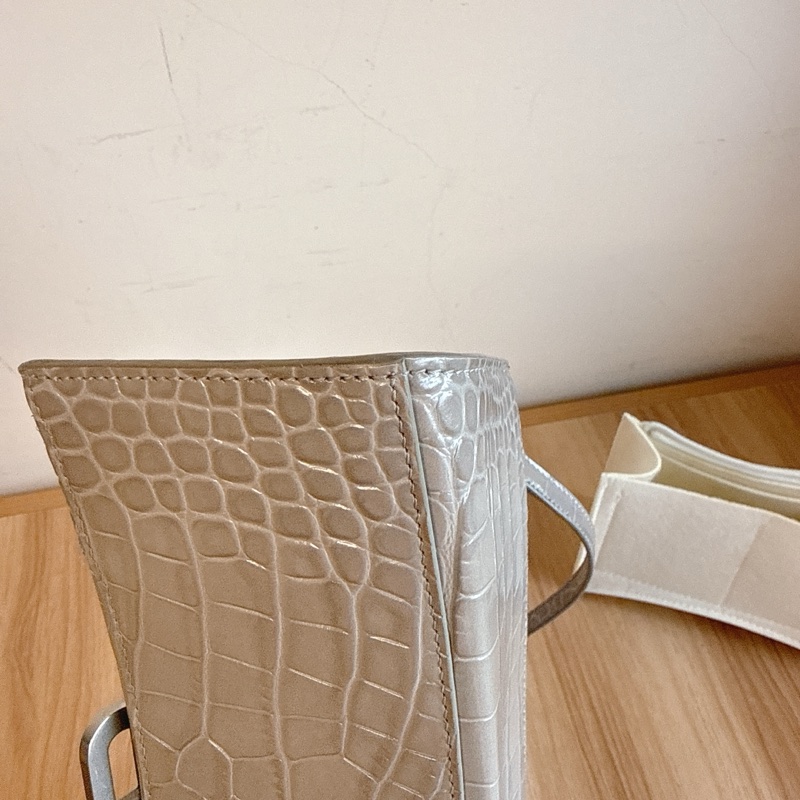 Balenciaga巴黎世家灰色鱷魚壓紋沙漏包小號-13