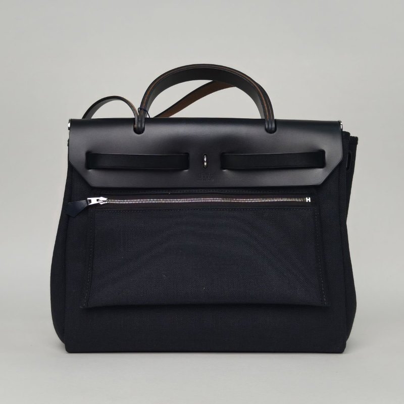 HERMES Herbag3189黑色帆布/Hunter牛皮Z刻銀扣肩背包-1