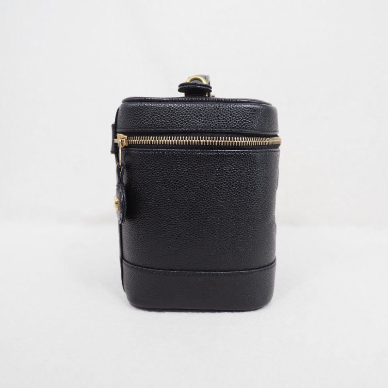 CHANEL 荔枝皮黑金直身 vanity Box-2
