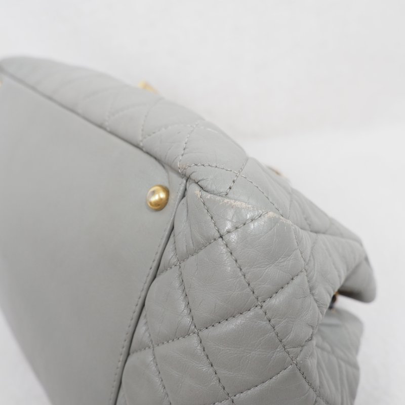 CHANEL 灰色鏈條餃子包-7