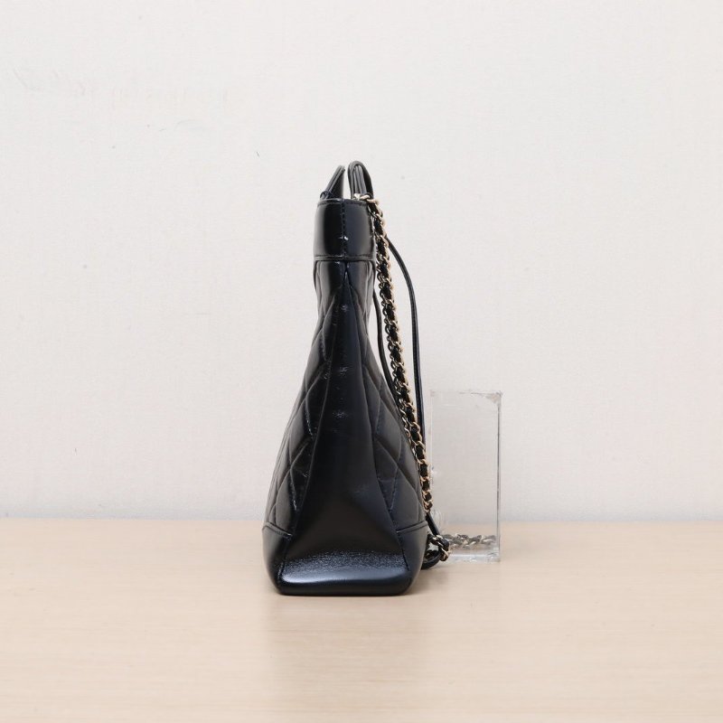 CHANEL 31Bag小號方版30黑色羊皮晶片開金扣肩背包-3