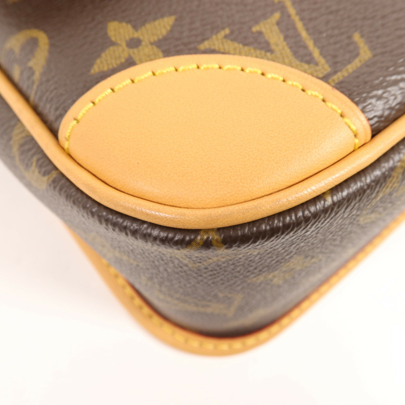 LOUIS VUITTON Monogram Diane金扣手挽肩背兩用袋-6