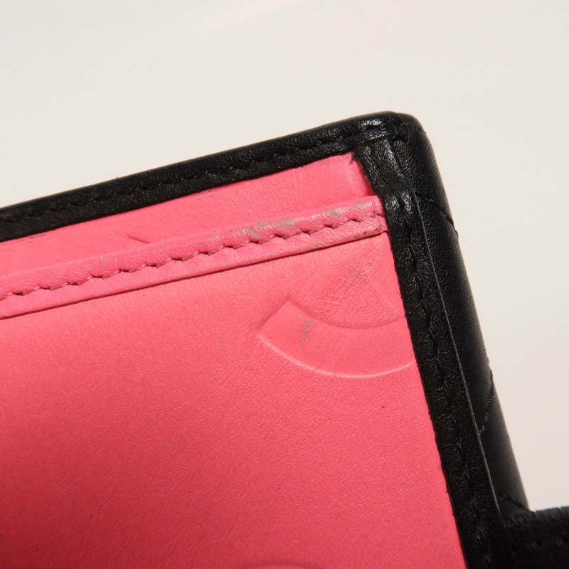 CHANEL 牛皮皮革Cambon Wallet銀扣錢包-19