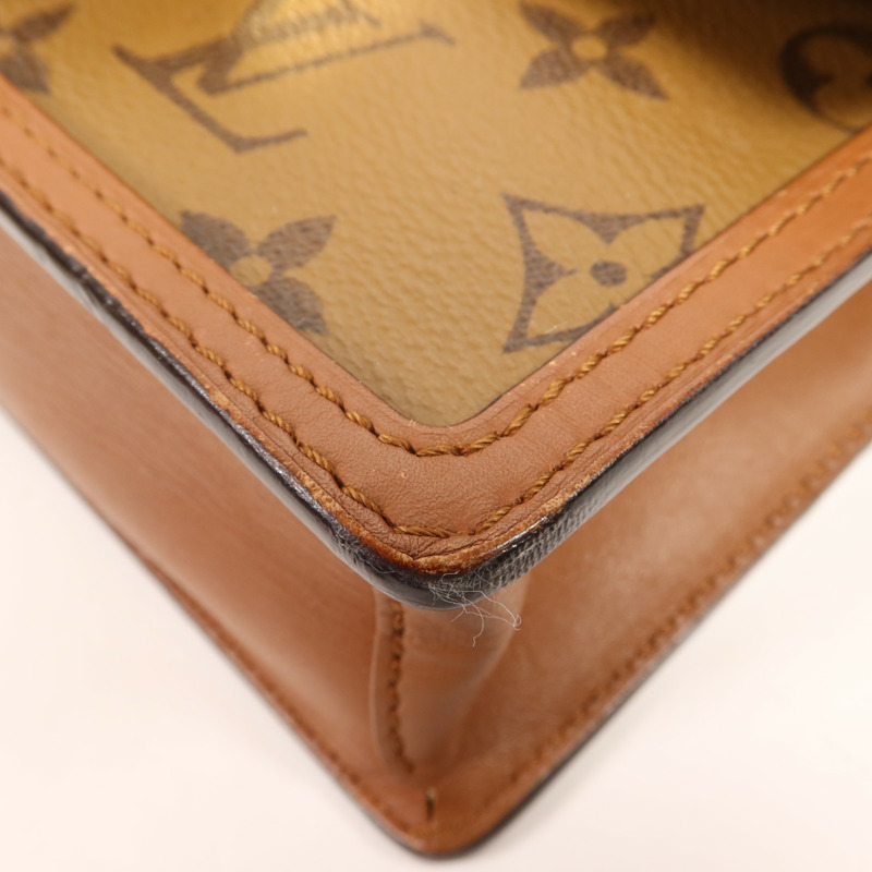 LOUIS VUITTON Monogram Reverse Dauphine金扣肩背袋-5