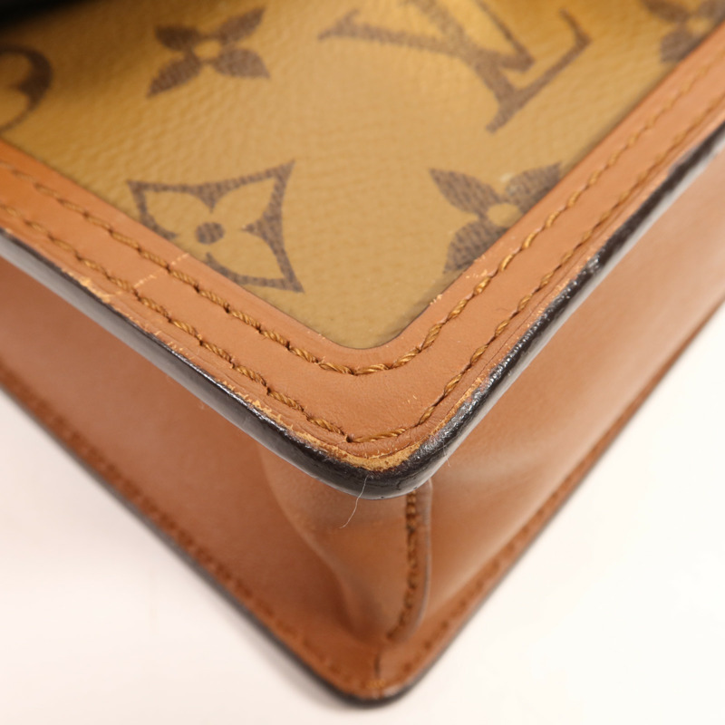 LOUIS VUITTON Monogram Reverse Dauphine金扣肩背袋-6