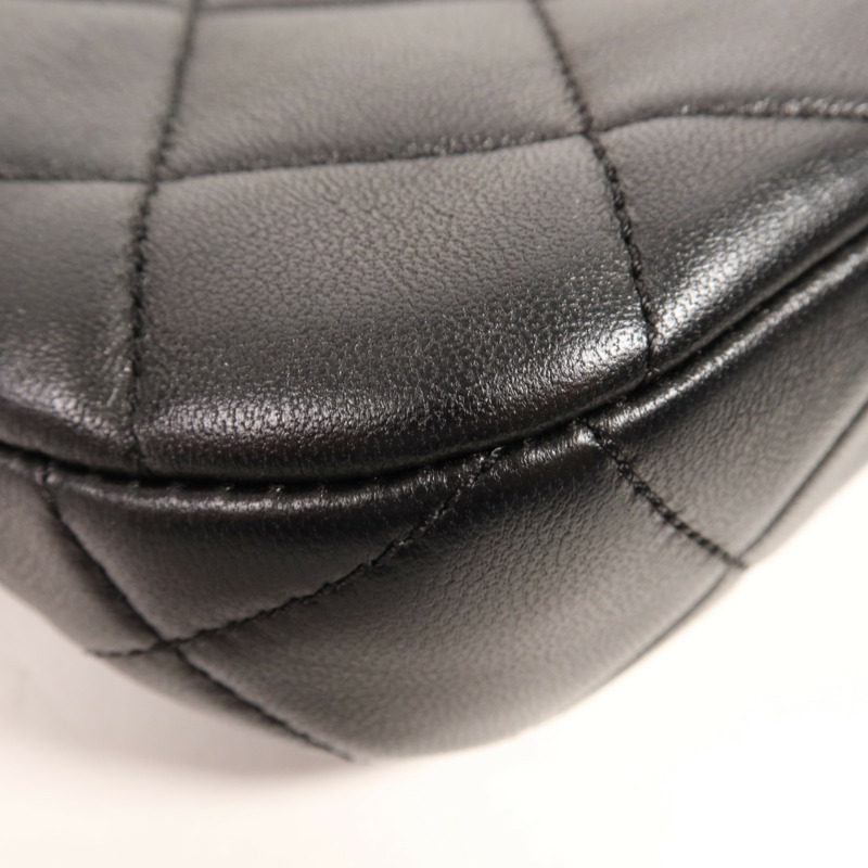 CHANEL 牛皮皮革Hobo金扣鏈帶肩背袋-8