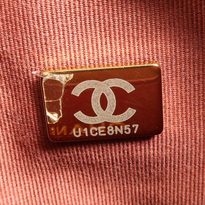 CHANEL 牛皮皮革Hobo金扣鏈帶肩背袋-11