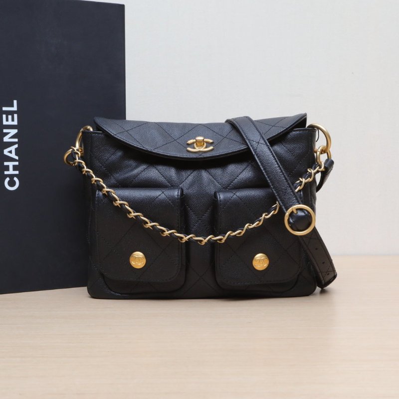 CHANEL Suppletwins24P嬉皮Hobo郵差包小號24.5黑色荔枝牛皮晶片開金扣肩背包-0