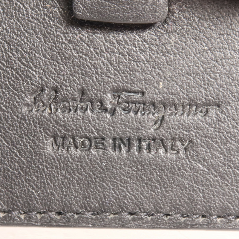 Salvatore Ferragamo 牛皮皮革Card Case銀扣卡片套-10