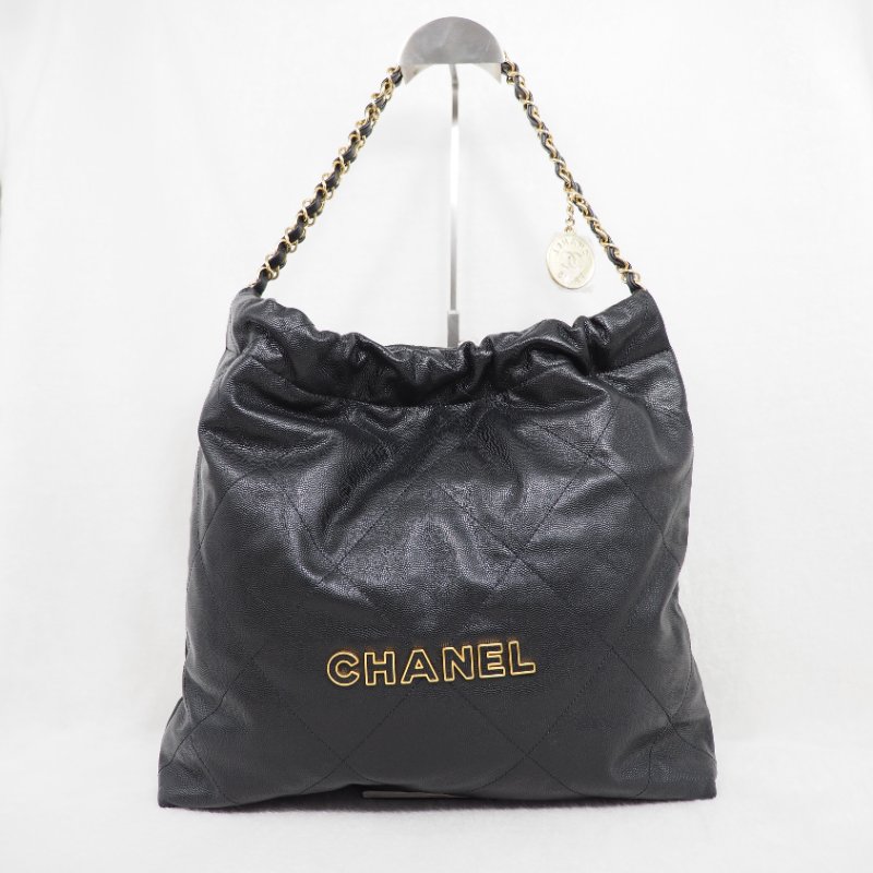 CHANEL 22 黑荔枝皮金扣中號-1