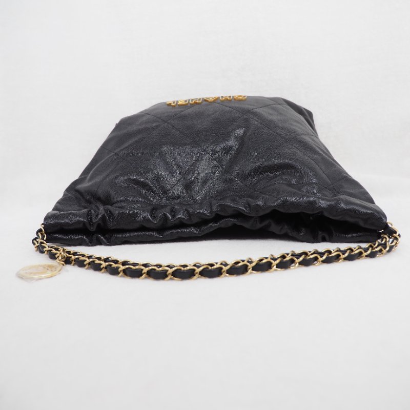 CHANEL 22 黑荔枝皮金扣中號-5