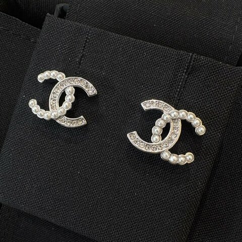 *SHIHNA名牌精品* CHANEL 雙C 珍珠水鑽耳環