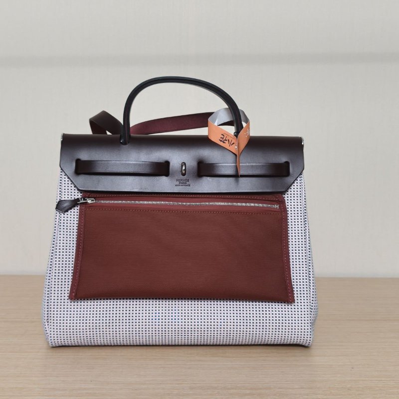 HERMES Herbag310G馬鞍紅帆布/Hunter牛皮Z刻銀扣肩背包-2