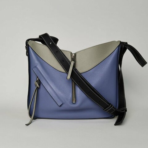 LOEWE Hammock吊床包小號拼色牛皮銀扣肩背包