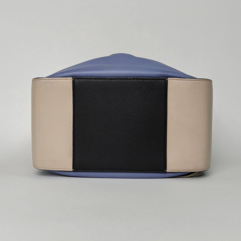 LOEWE Hammock吊床包小號拼色牛皮銀扣肩背包-4