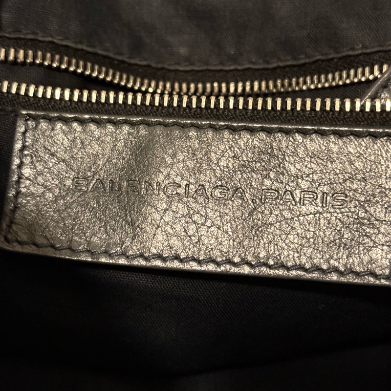 Balenciaga 水桶機車包-1